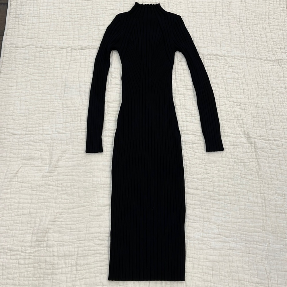 Hera collection black slim dress M